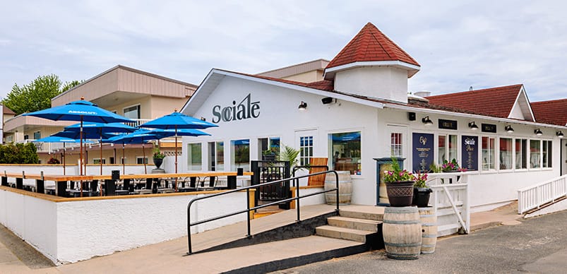 Sociale restaurant at Kettle Valley Beach Resort Penticton