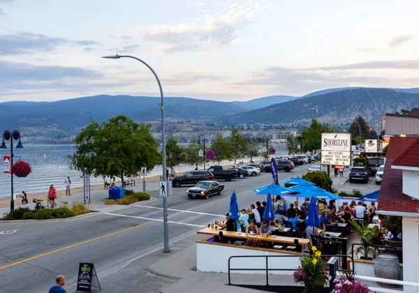 Sociale restaurant in Penticton by Kettle Valley Beach Resort